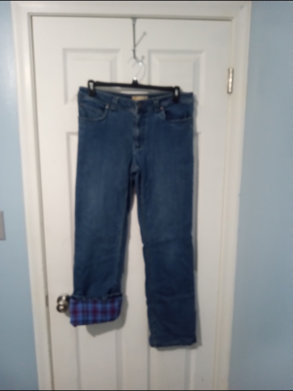 Women’s Lined Straight-Leg Jeans in Classic Blue Denim